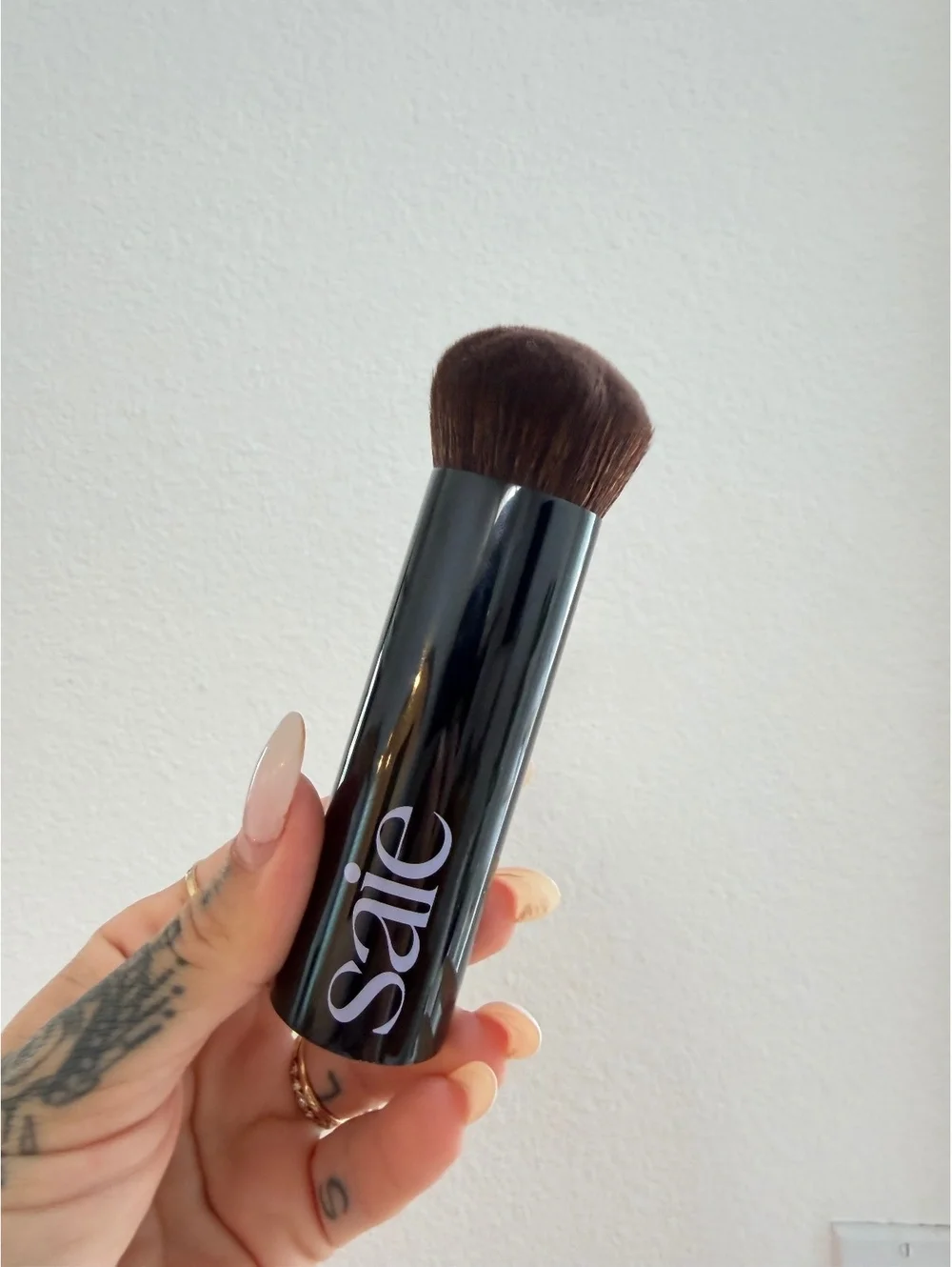 saie the big brush for buffing